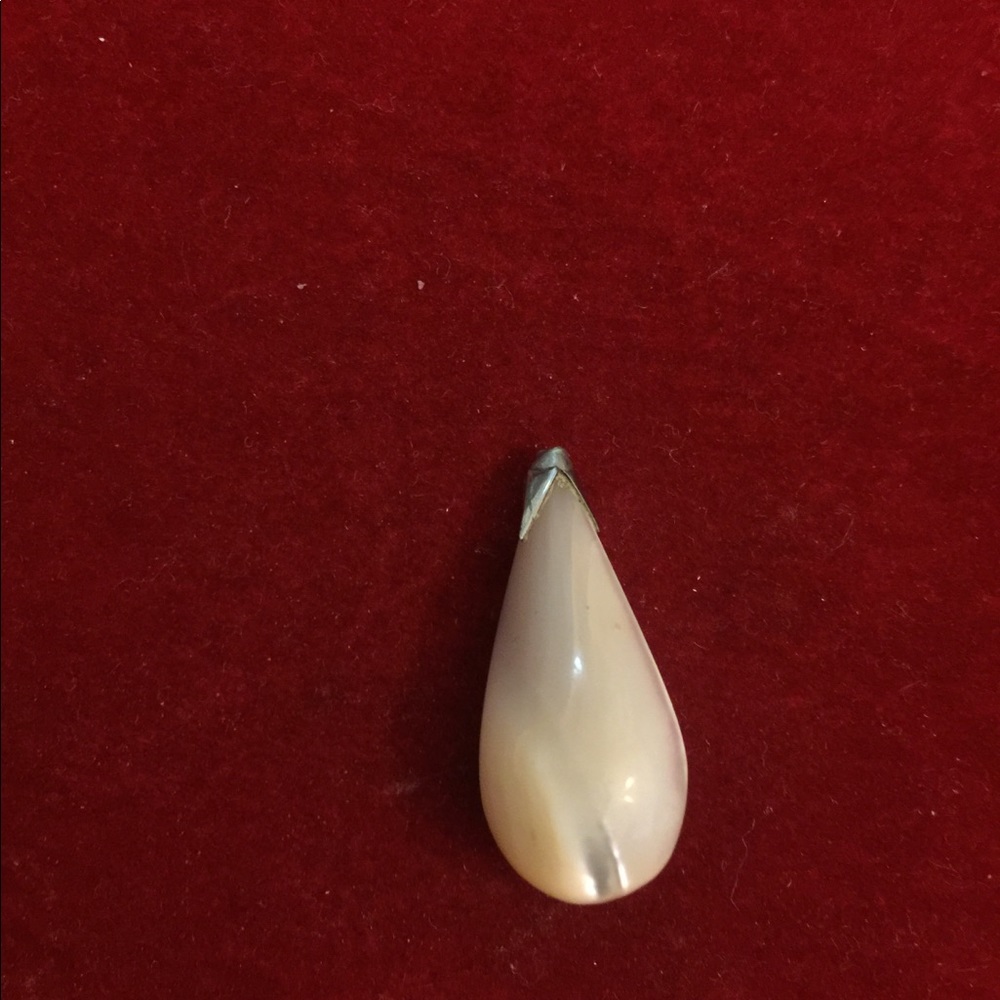Beautiful TearDrop Natural Shell. Rarest gem!!!! - Picture 2 of 5